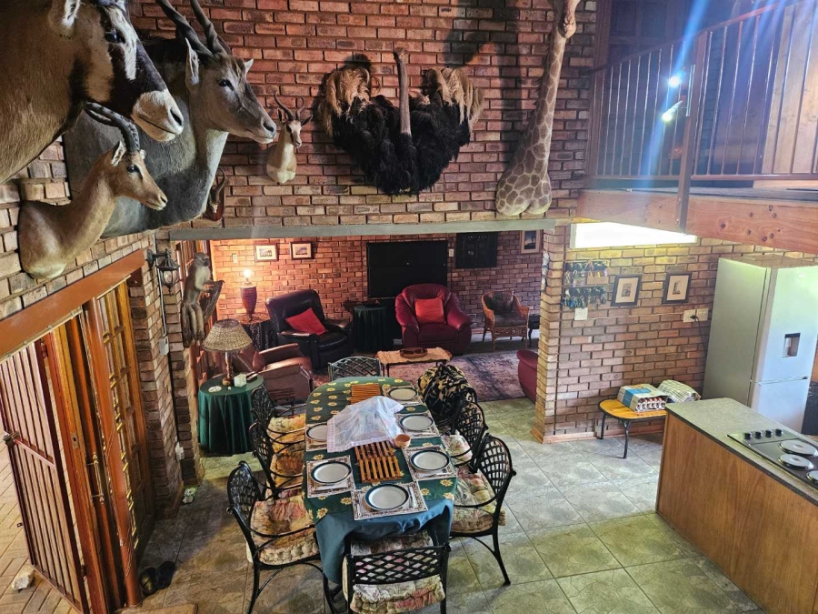 4 Bedroom Property for Sale in Leeudoringstad North West